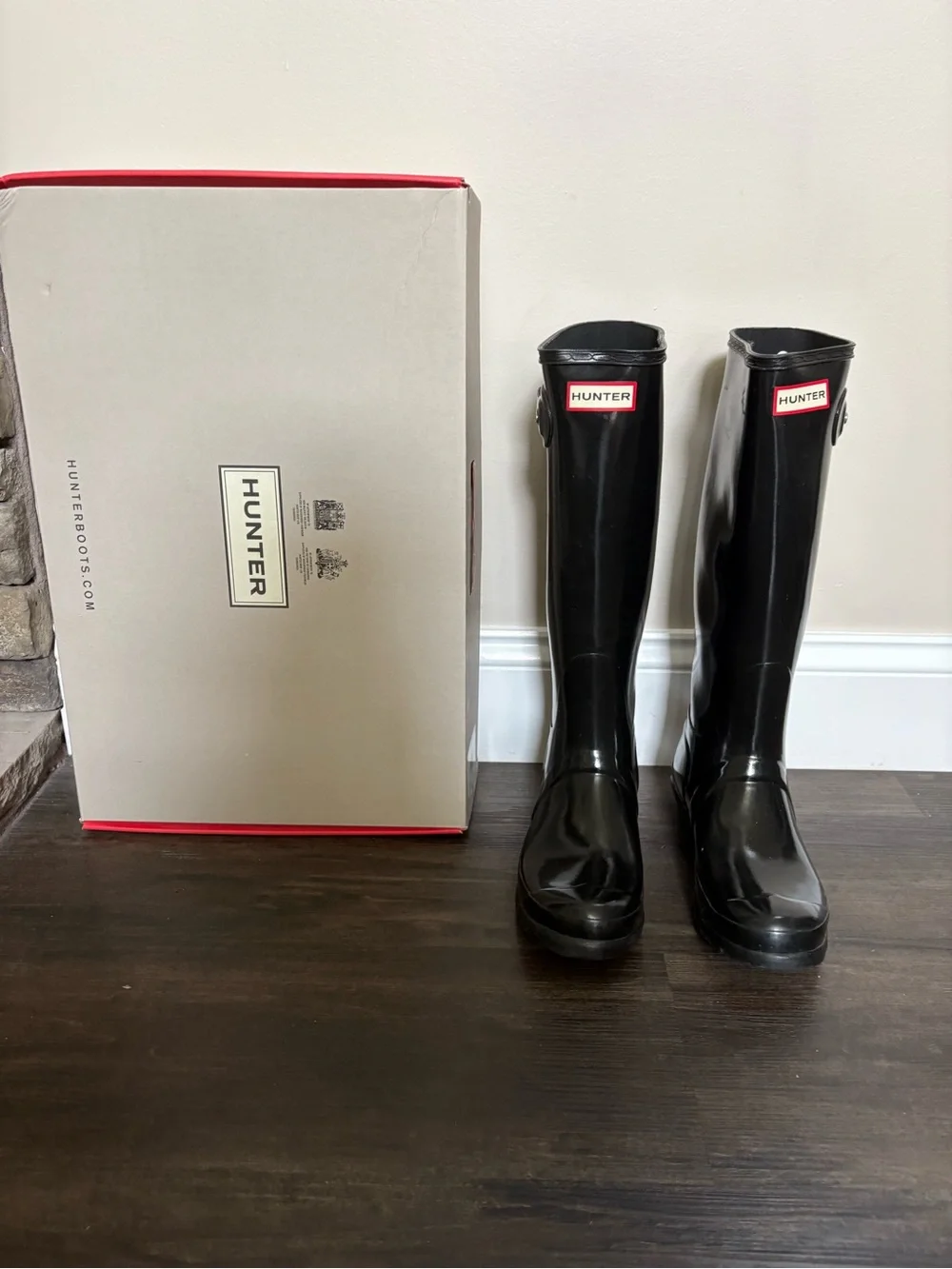 Hunter Women's Tall Gloss Black Rain Boots